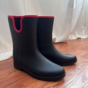 Black and Pink Galoshes